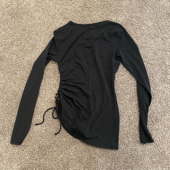 Lululemon Clinched Long Sleeve - Picture 5 of 6